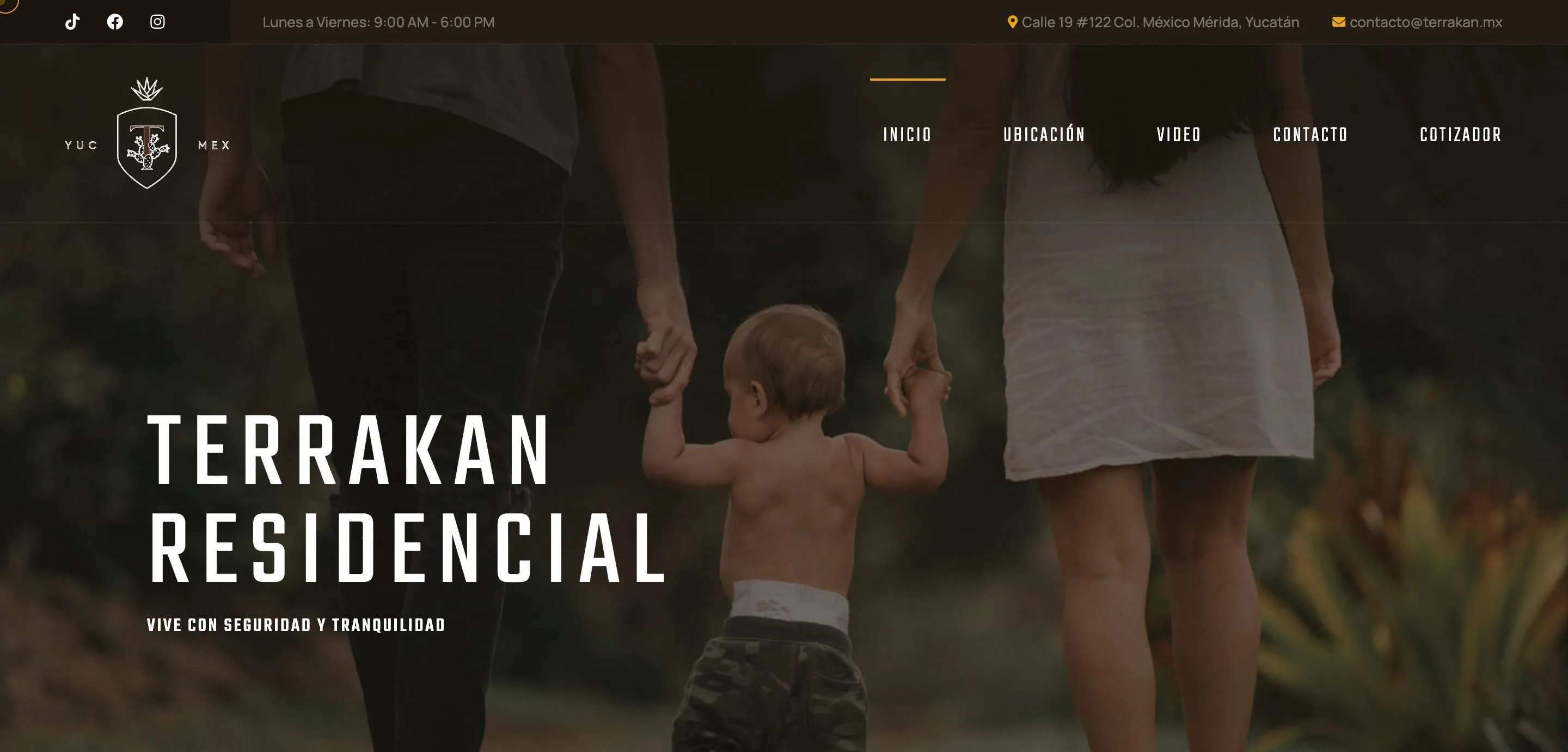 Captura del sitio de Terrakan Residencial con su hero de desarrollo de lotes